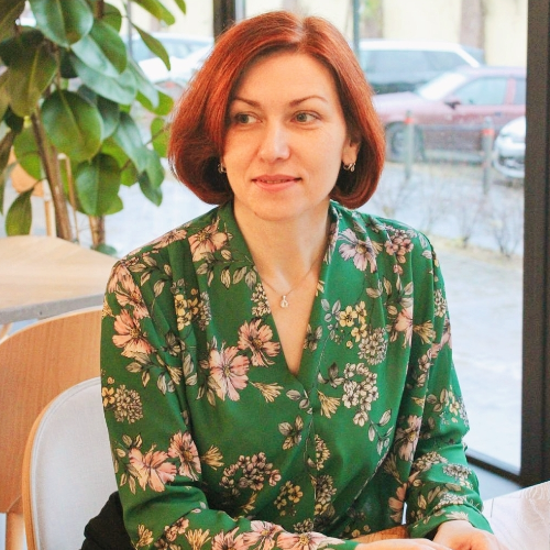 Спікер:   - Психолог,  арттерапевт, член Української асоціації сімейних психологів (консультант/учитель) 